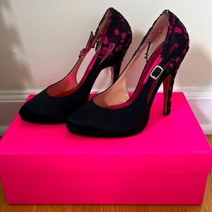 Black and hot pink heels